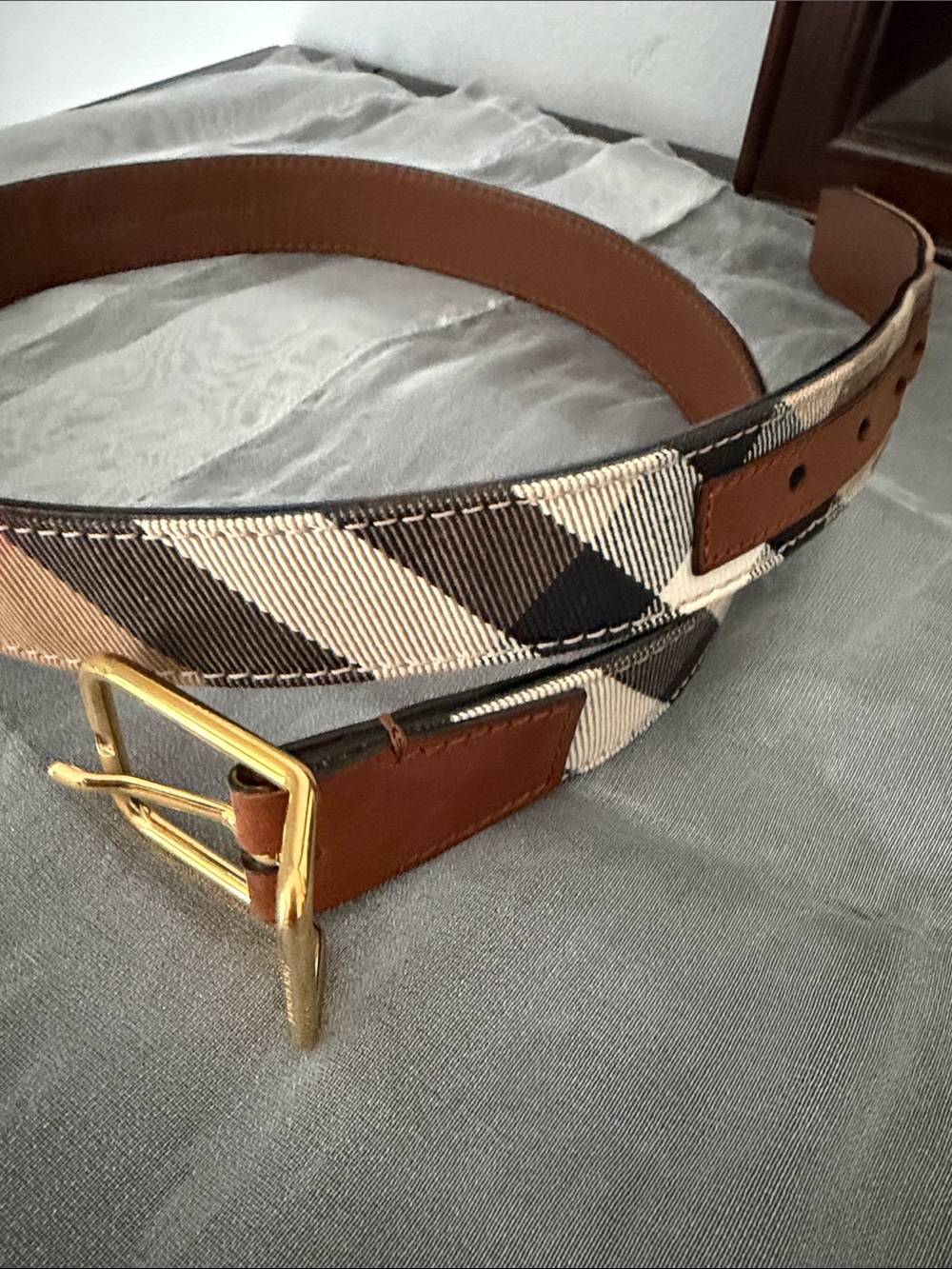 Burberry Brown Leather & Canvas Belt with Gold Buckle - Picture 8 of 8